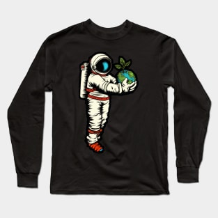 Astronaut Holding Earth Artwork Long Sleeve T-Shirt